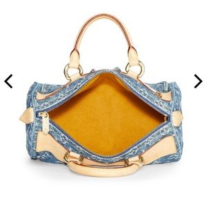 Louis Vuitton Speedy Handbag!